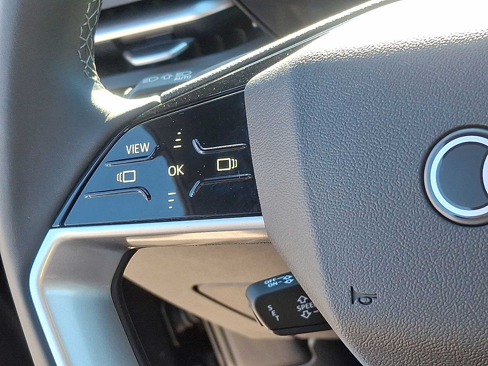 Thumbnail: 2025 Audi Q5 - 16