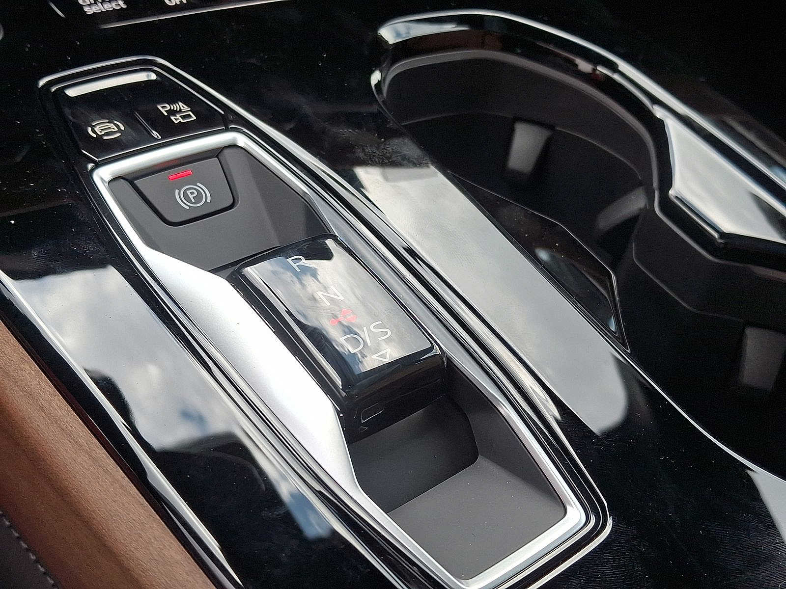 Thumbnail: 2025 Audi A5 - 13