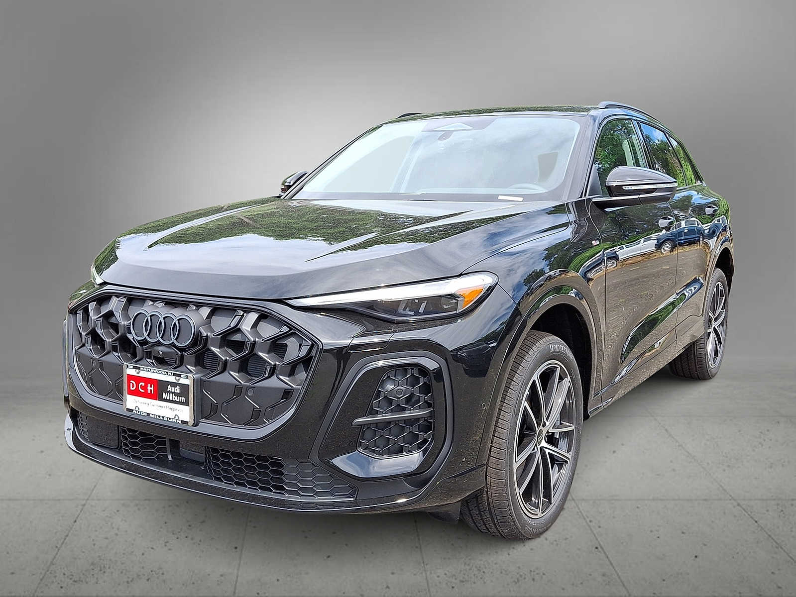 Thumbnail: 2026 Audi Q5 - 1