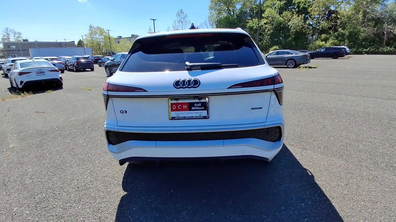 Thumbnail: 2026 Audi Q3 - 7