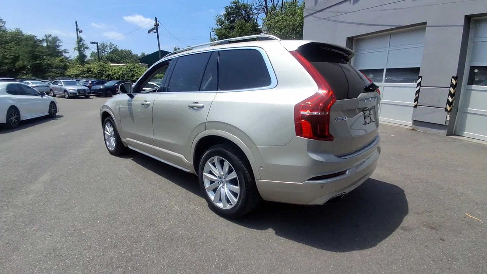 Thumbnail: 2018 Volvo XC90 - 5