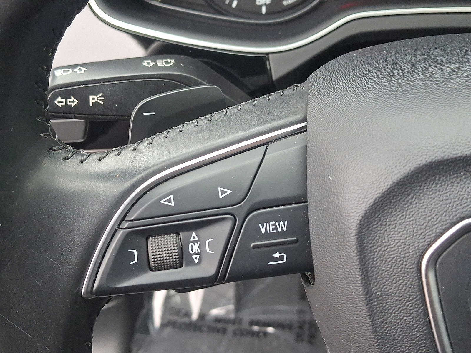 Thumbnail: 2017 Audi Q7 - 17