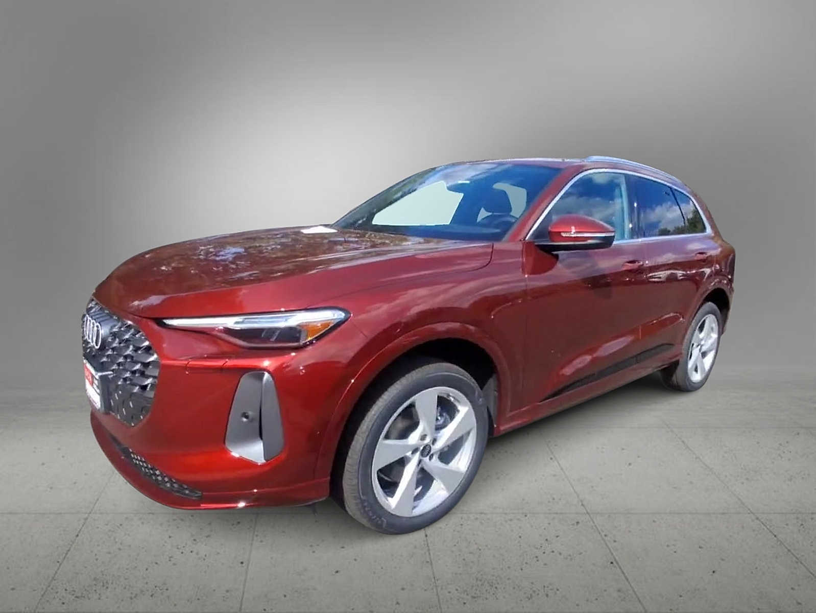 Thumbnail: 2025 Audi Q5 - 4