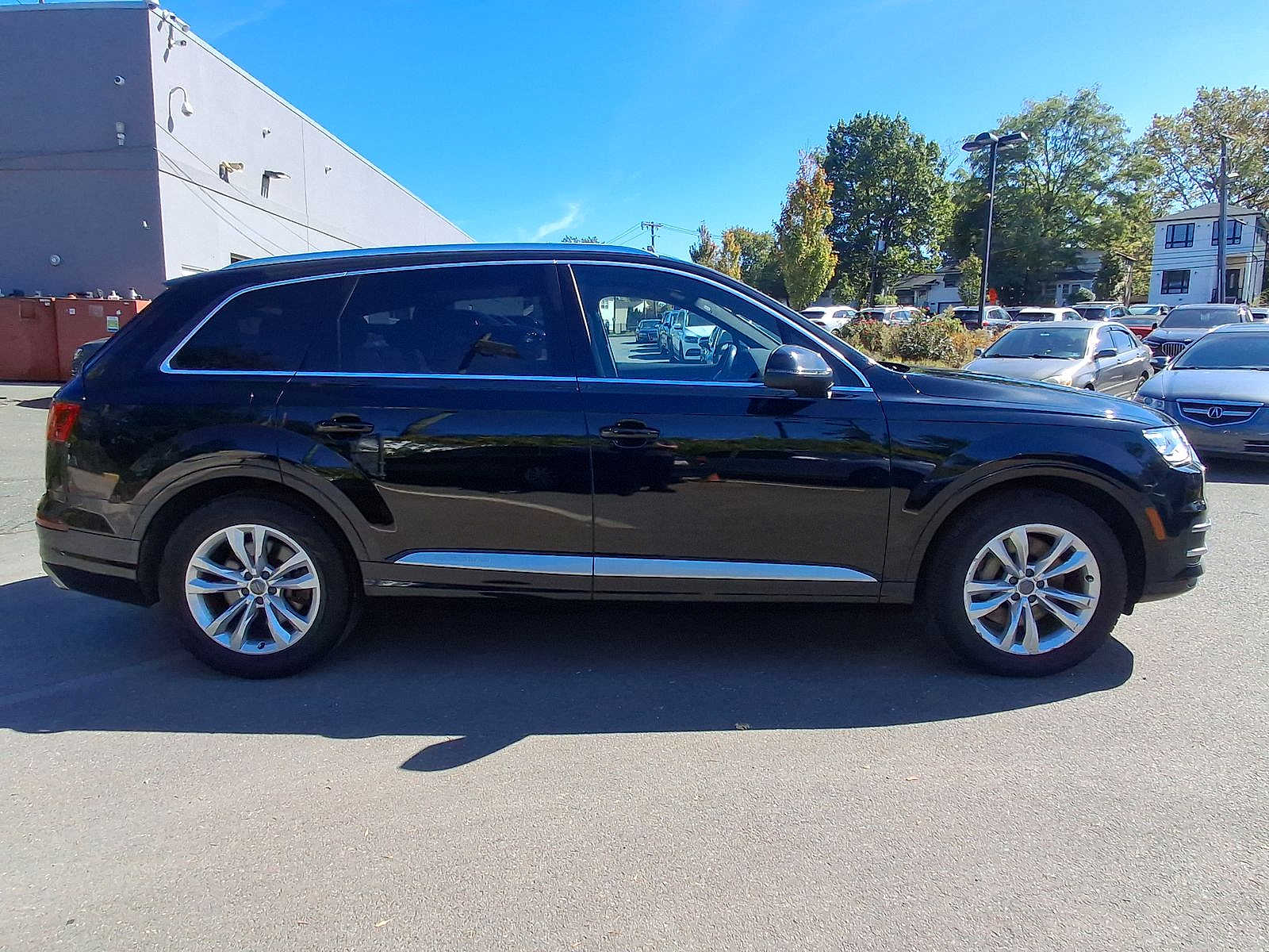 Thumbnail: 2019 Audi Q7 - 26