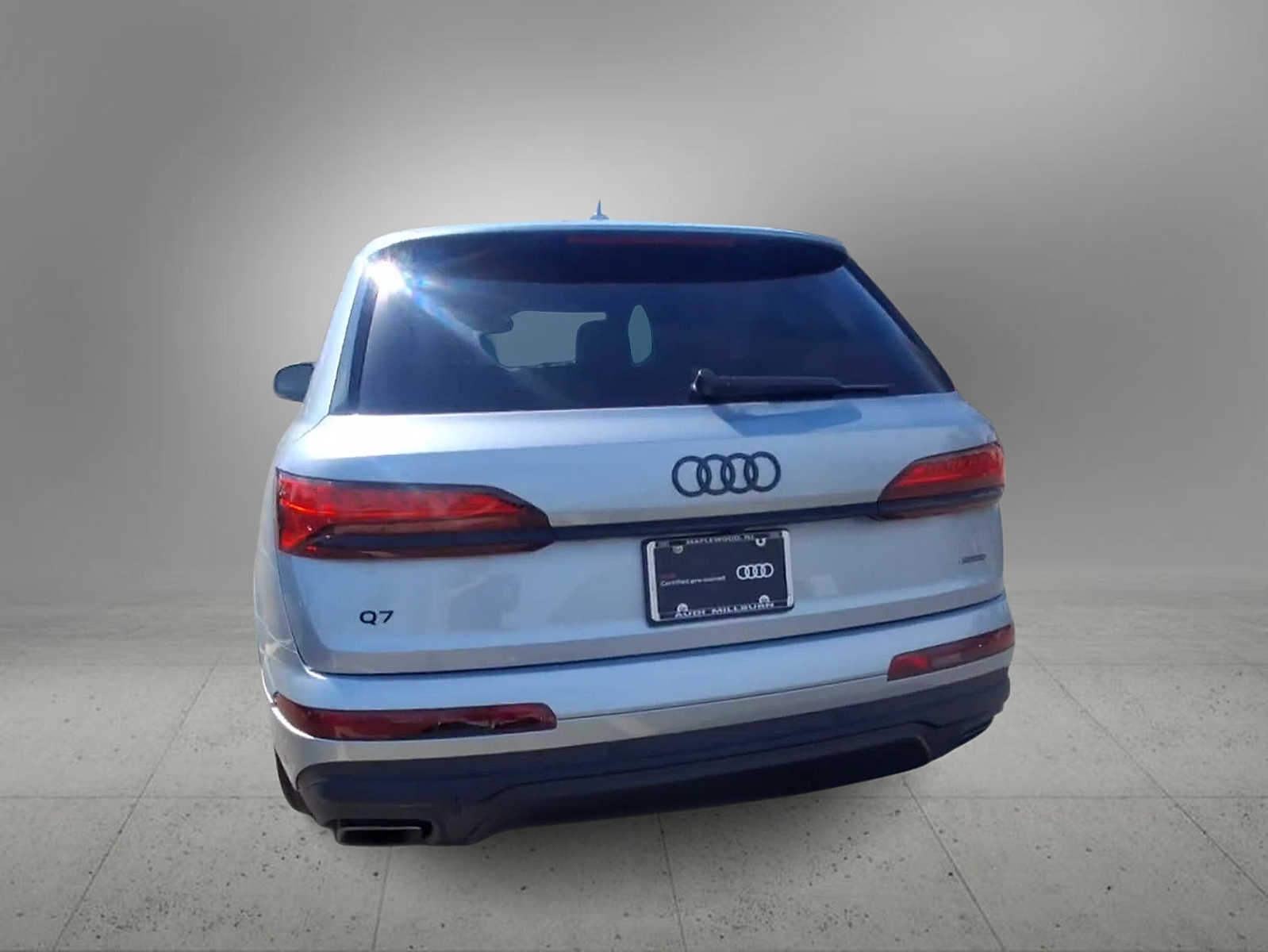Thumbnail: 2026 Audi Q7 - 6