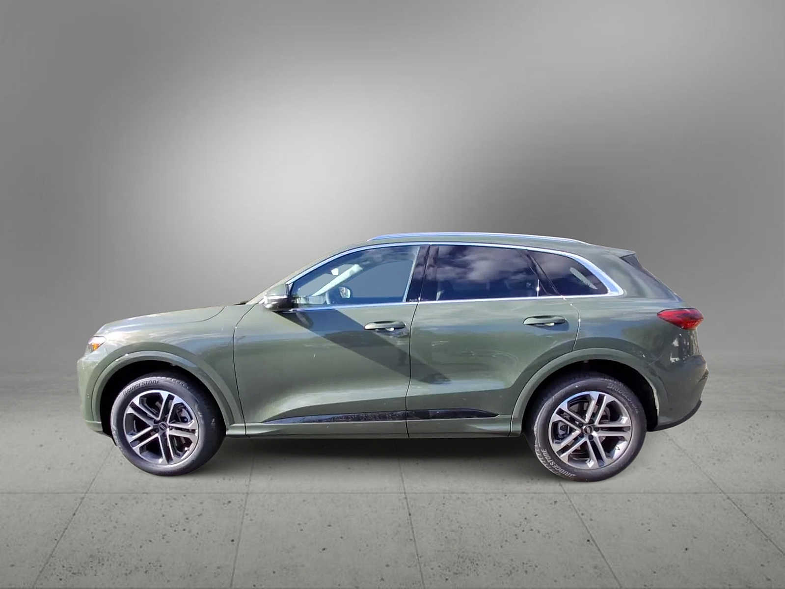Thumbnail: 2025 Audi Q5 - 5