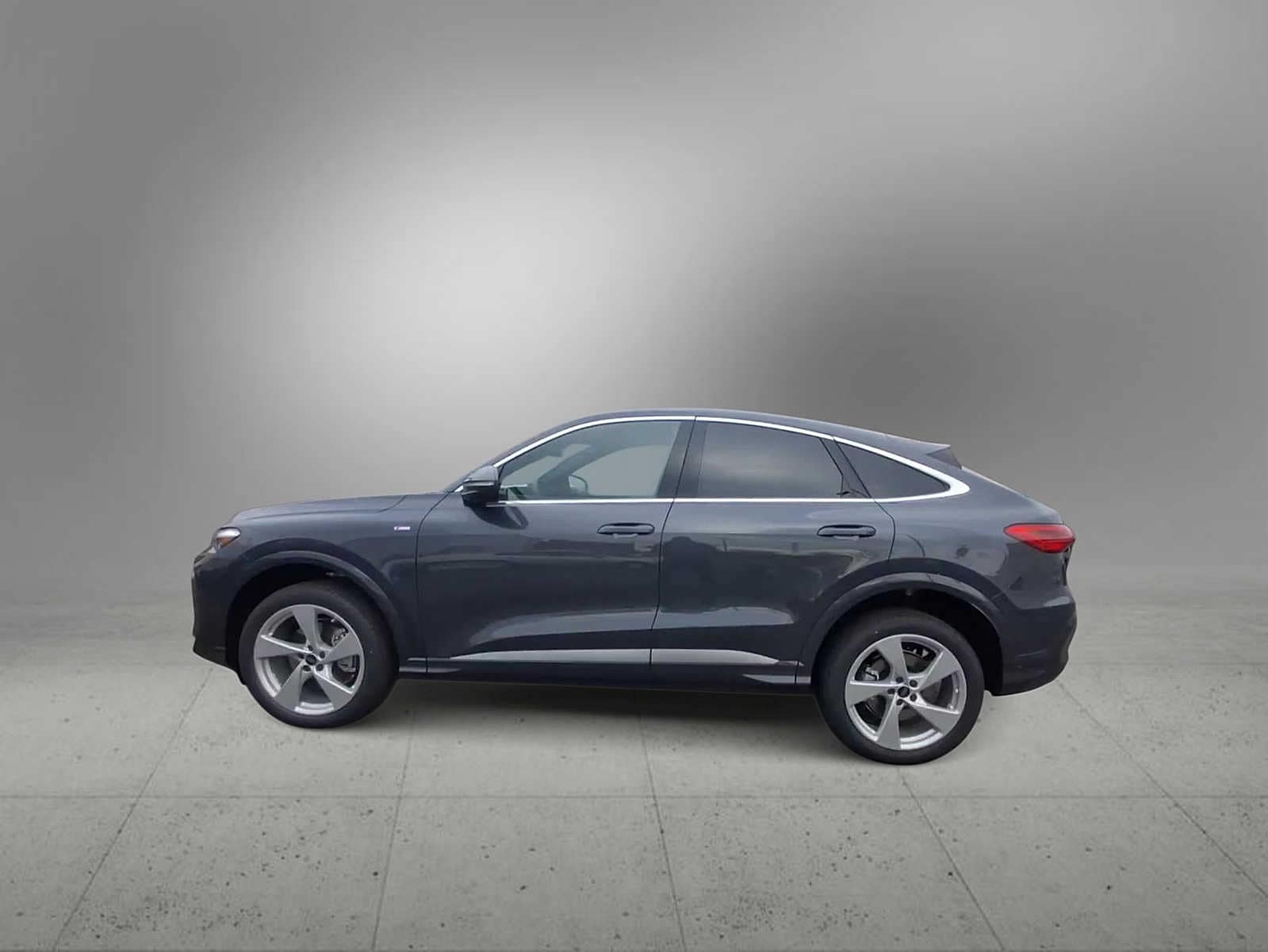 Thumbnail: 2025 Audi Q5 - 5