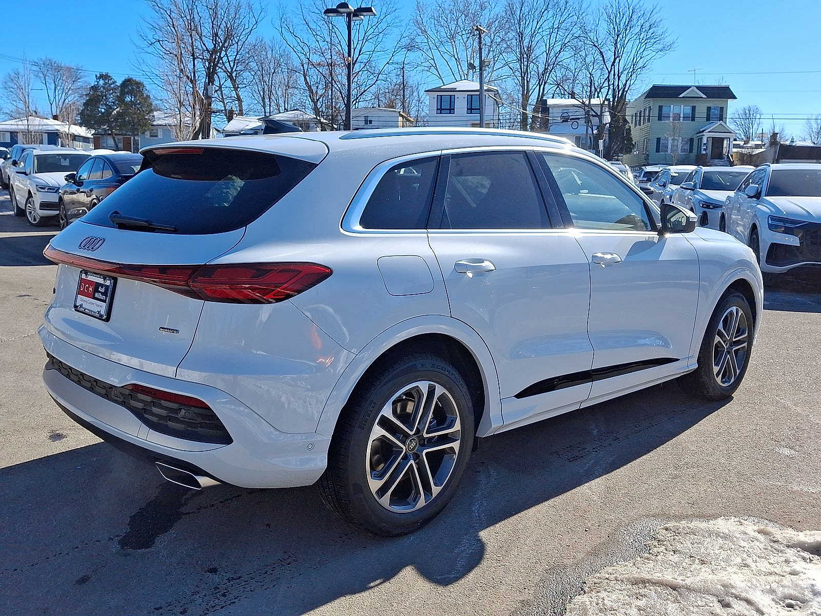 Thumbnail: 2025 Audi Q5 - 3