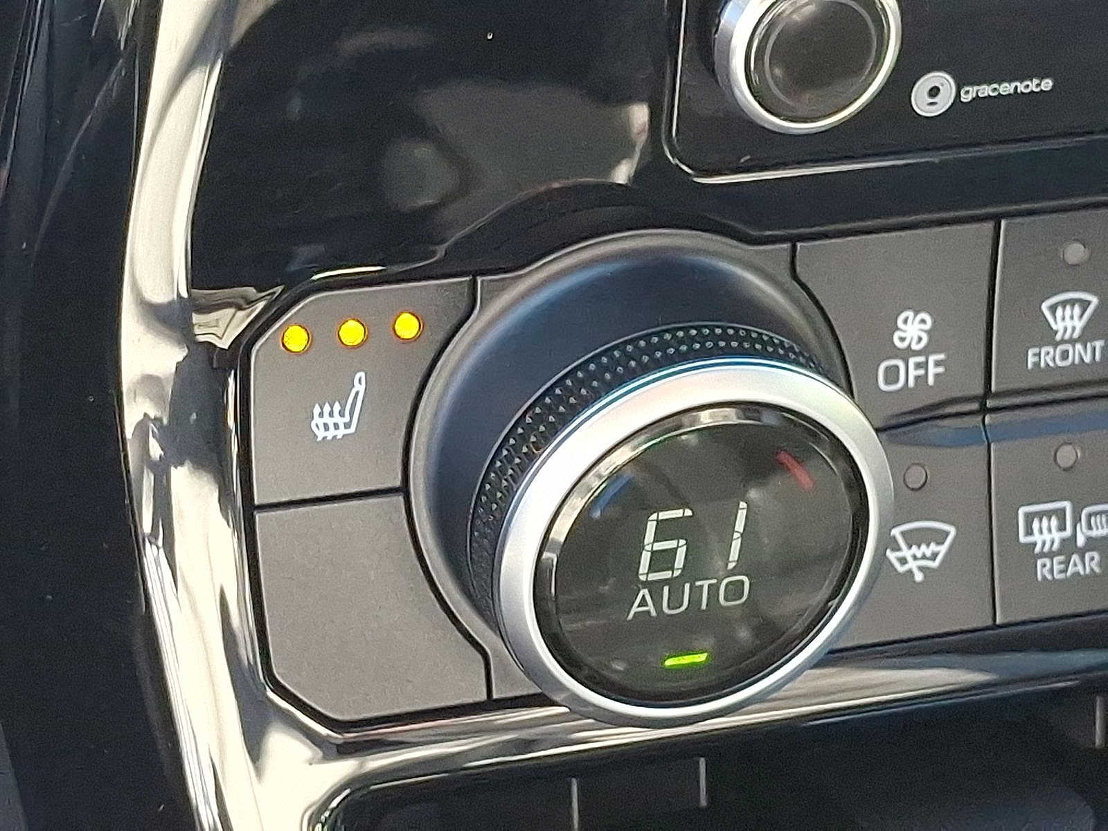 Thumbnail: 2020 Toyota Highlander - 18