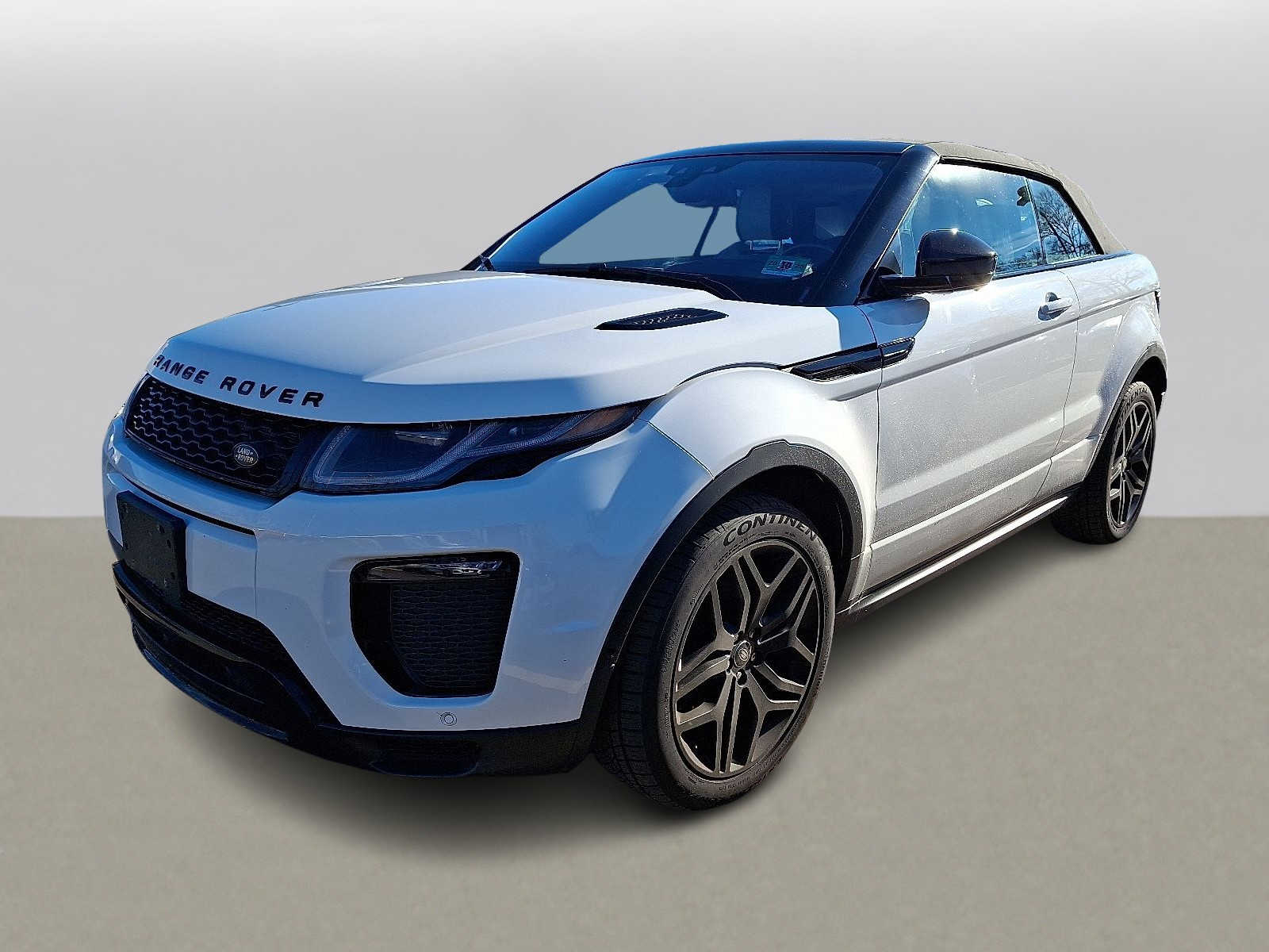 Thumbnail: 2018 Land Rover Range Rover Evoque - 1