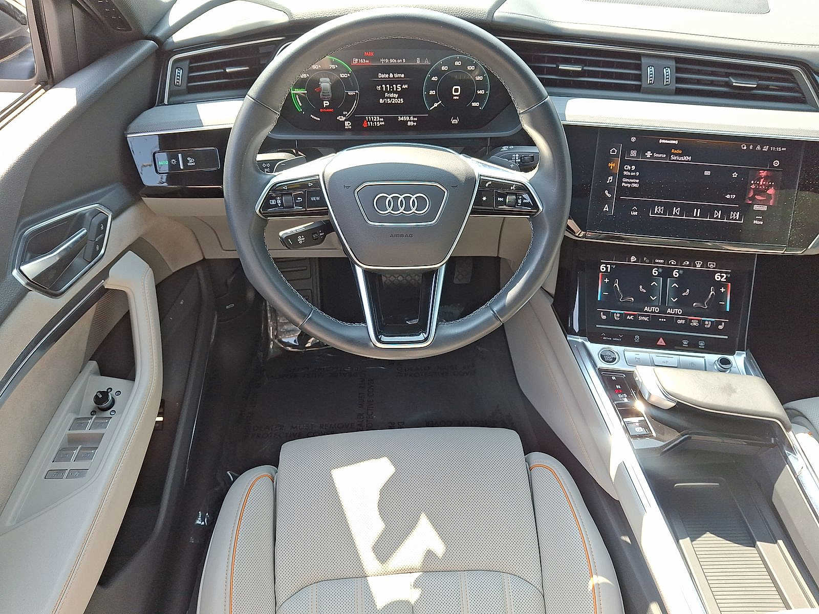 Thumbnail: 2024 Audi Q8 e-tron - 19