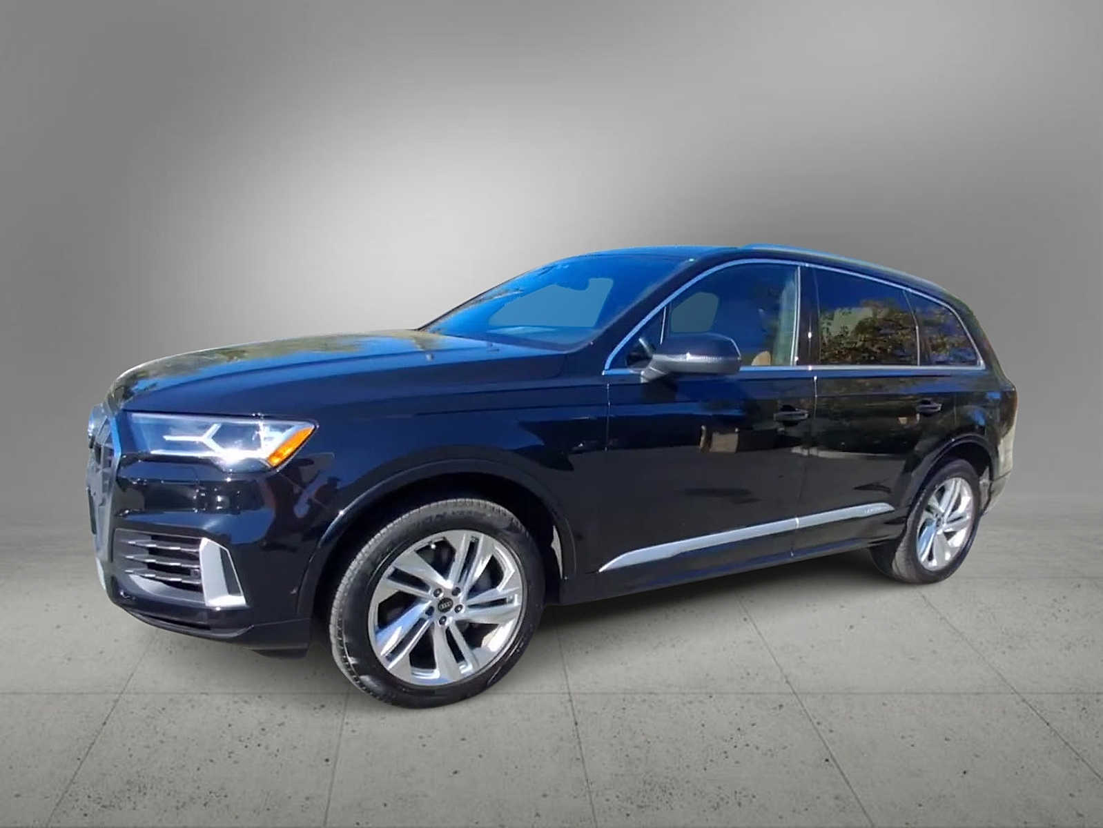 2022 Audi Q7 Premium Plus photo 3