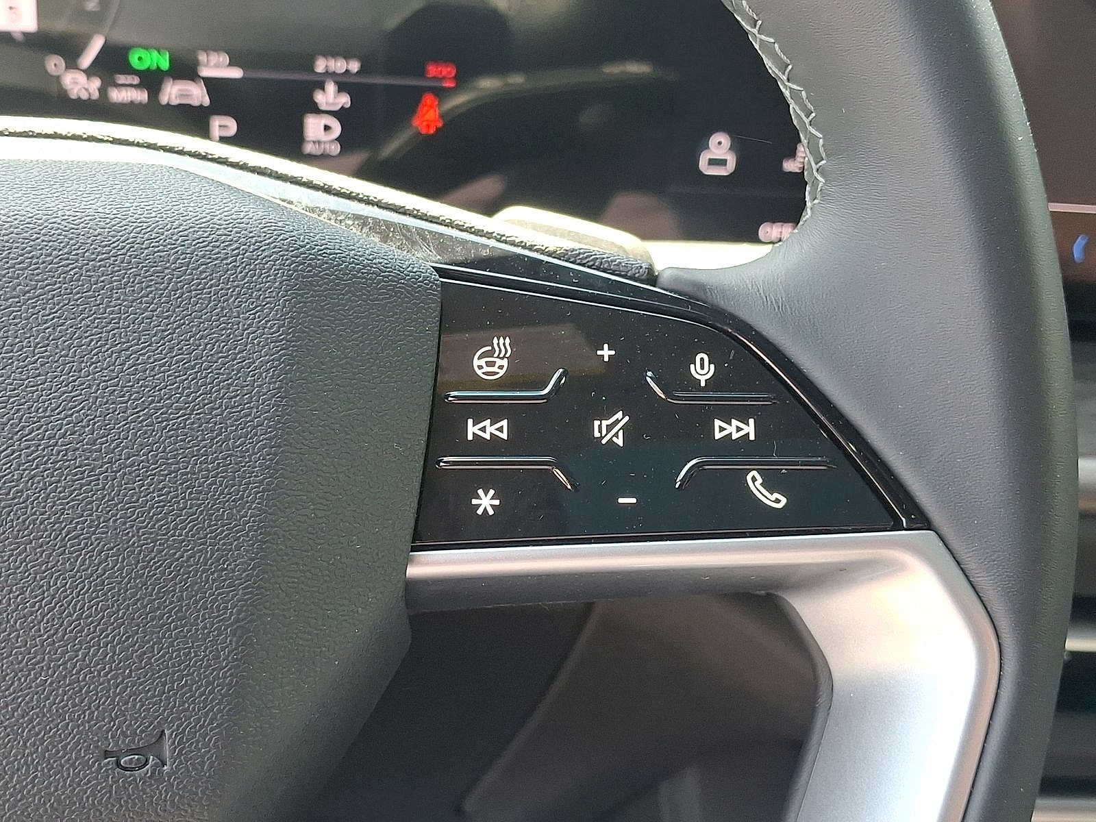 Thumbnail: 2025 Audi Q5 - 18