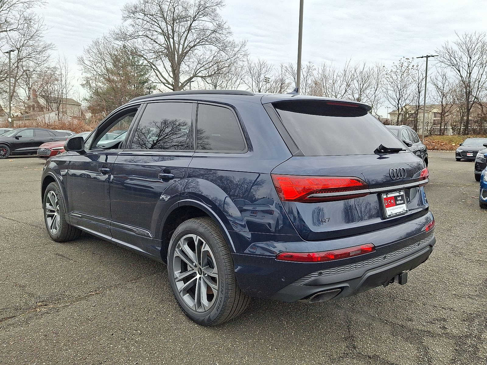 Thumbnail: 2026 Audi Q7 - 12
