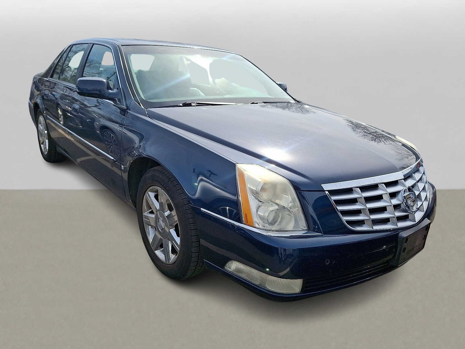 Thumbnail: 2007 Cadillac DTS - 2