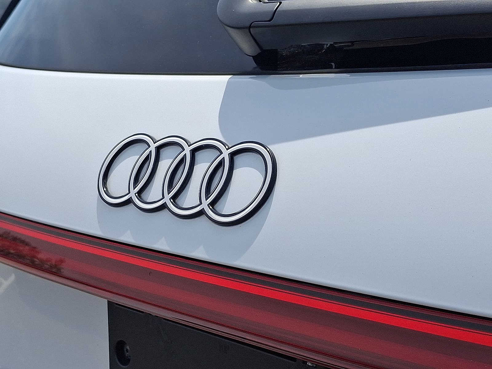 Thumbnail: 2025 Audi Q5 - 24