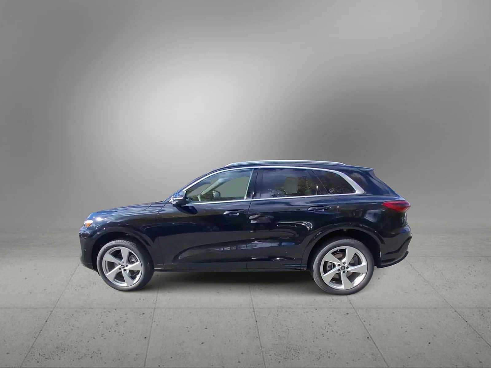 Thumbnail: 2025 Audi Q5 - 5