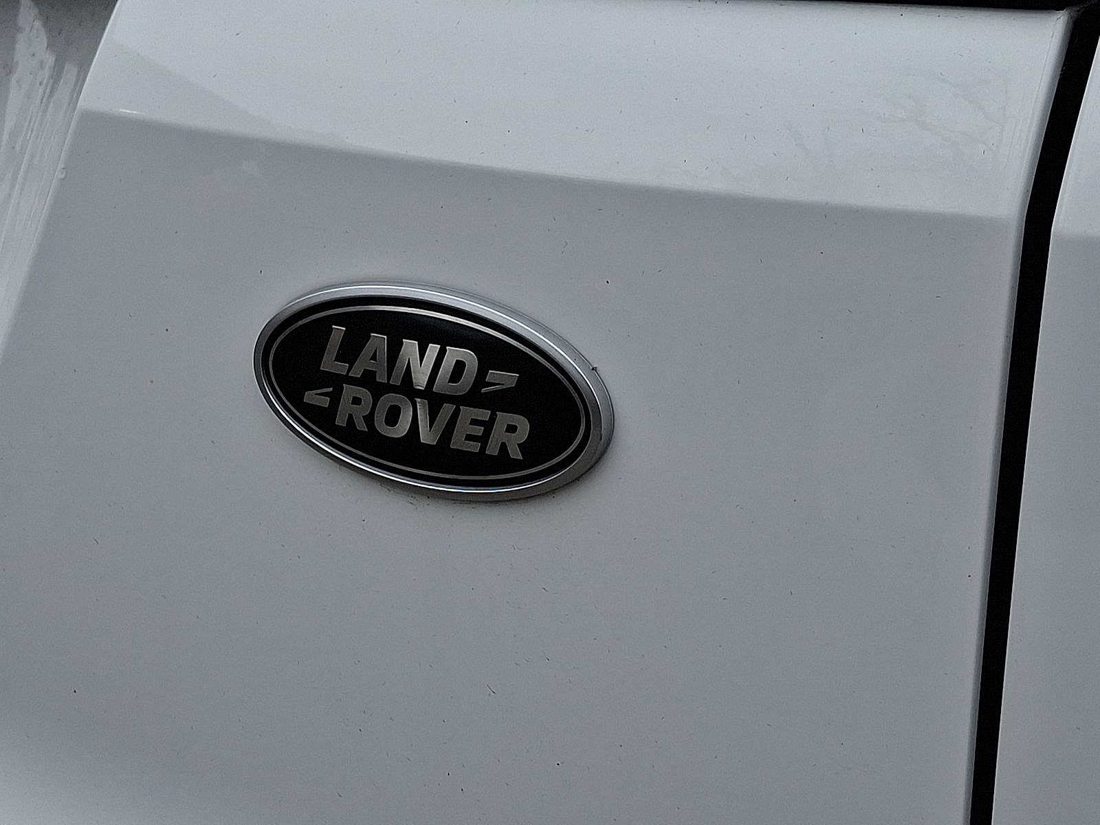 Thumbnail: 2023 Land Rover Range Rover Evoque - 24