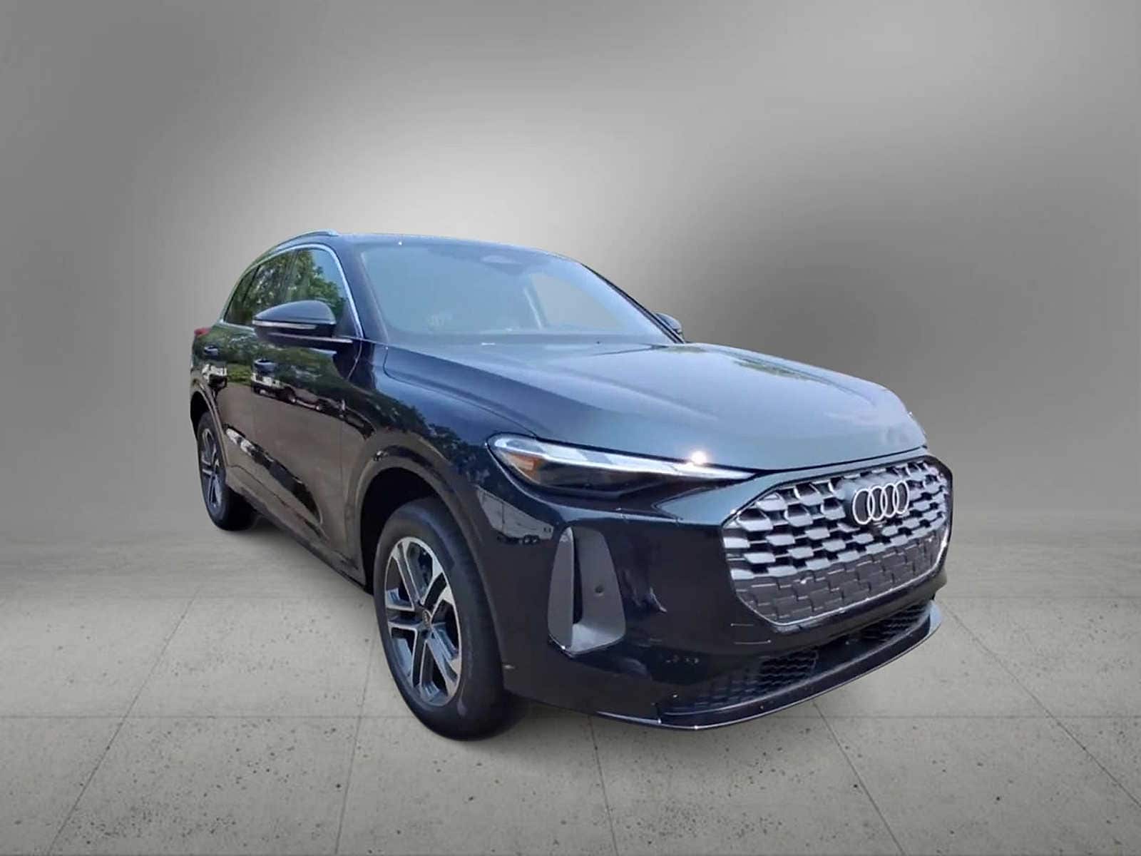 Thumbnail: 2025 Audi Q5 - 2