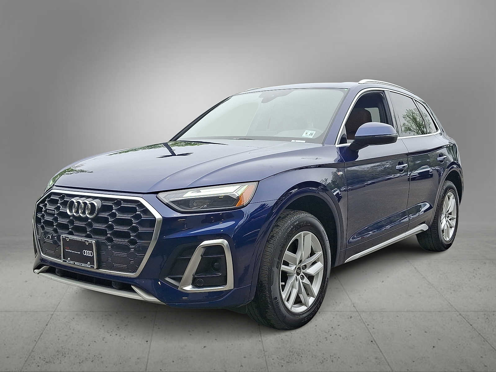 Thumbnail: 2023 Audi Q5 - 1