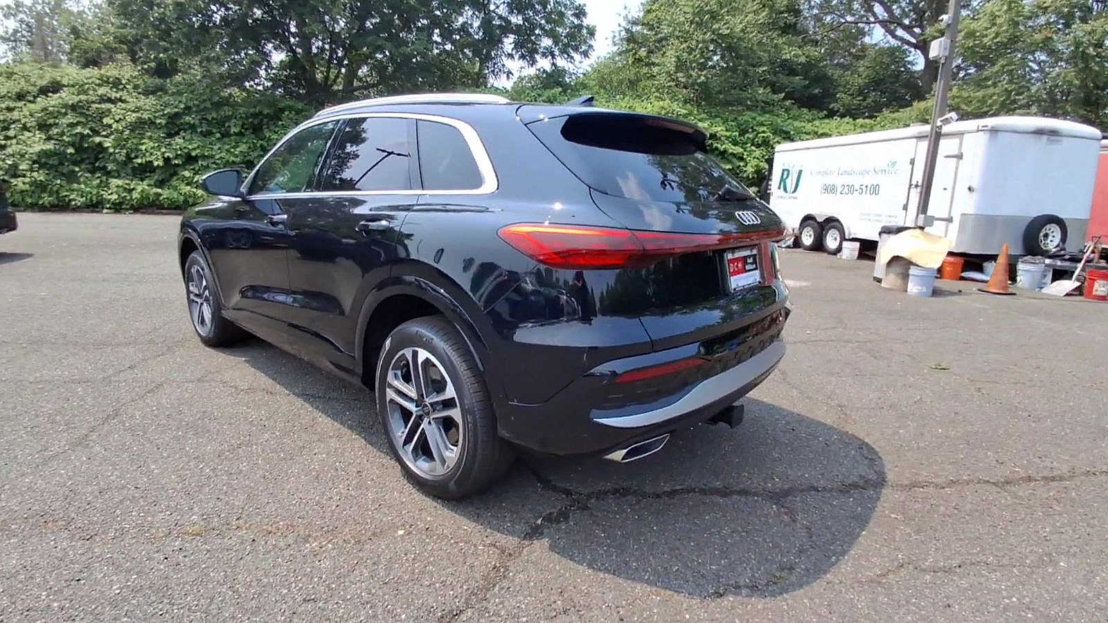 Thumbnail: 2025 Audi Q5 - 6