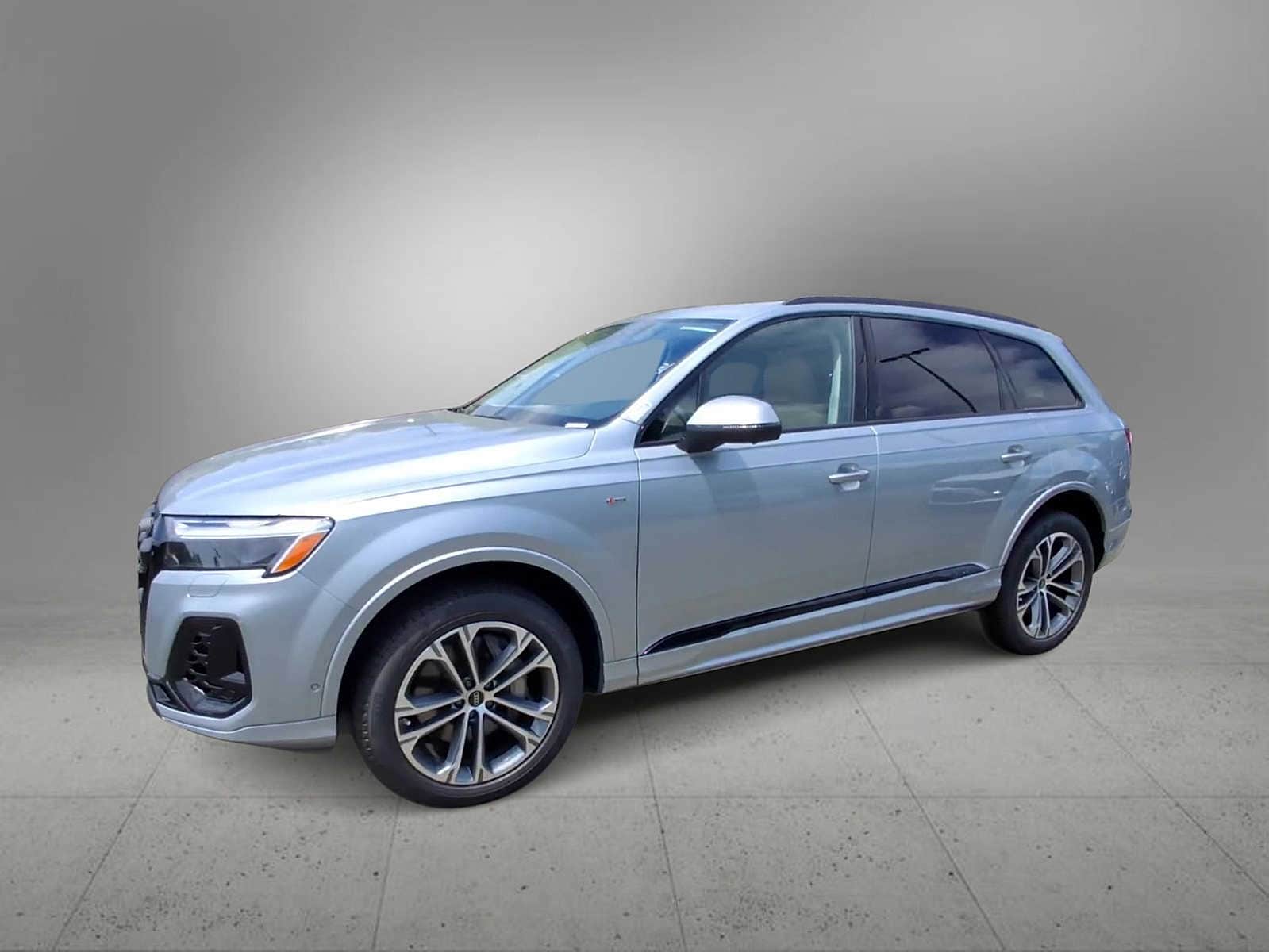 Thumbnail: 2026 Audi Q7 - 4