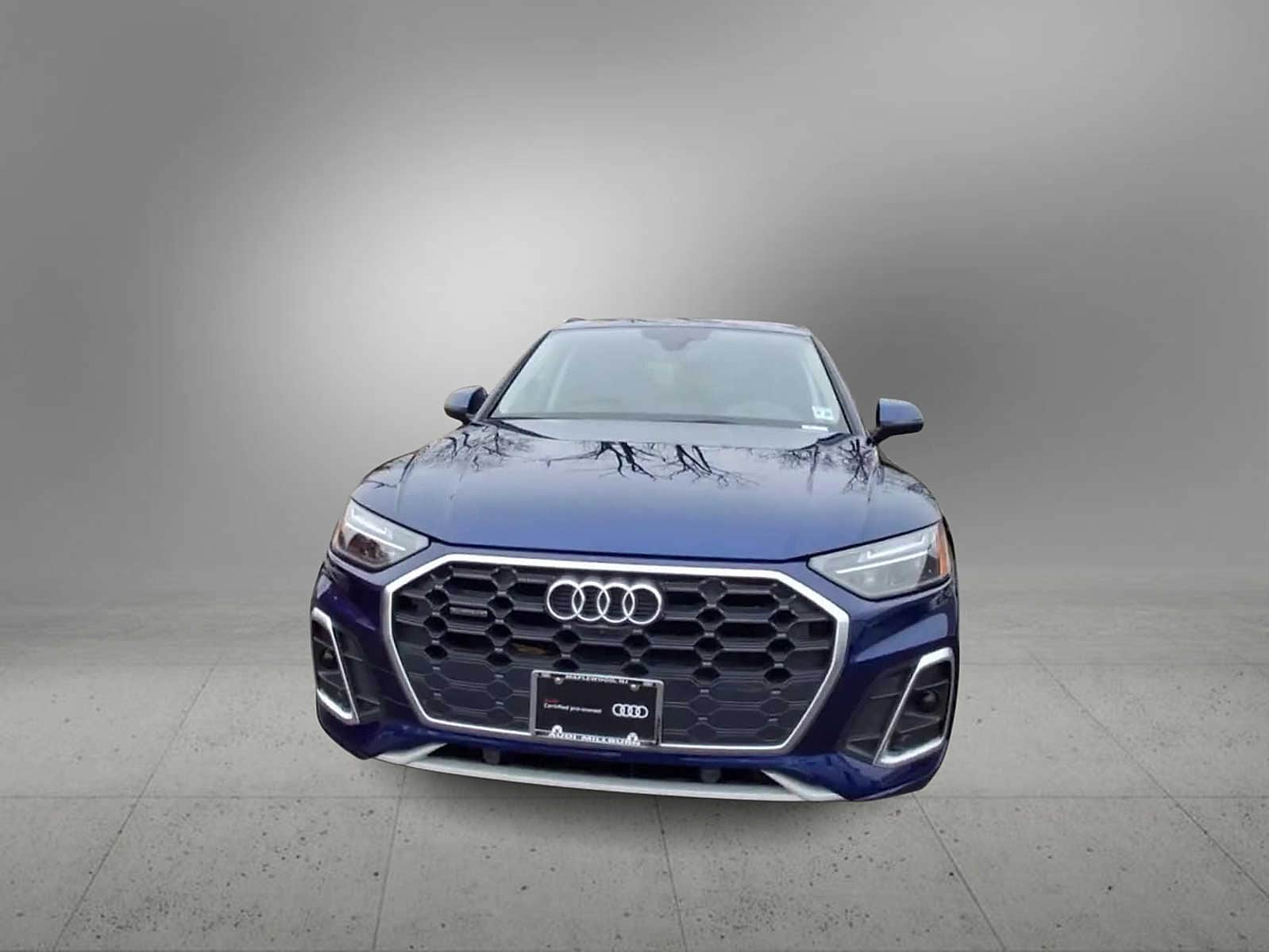 Thumbnail: 2023 Audi Q5 - 3