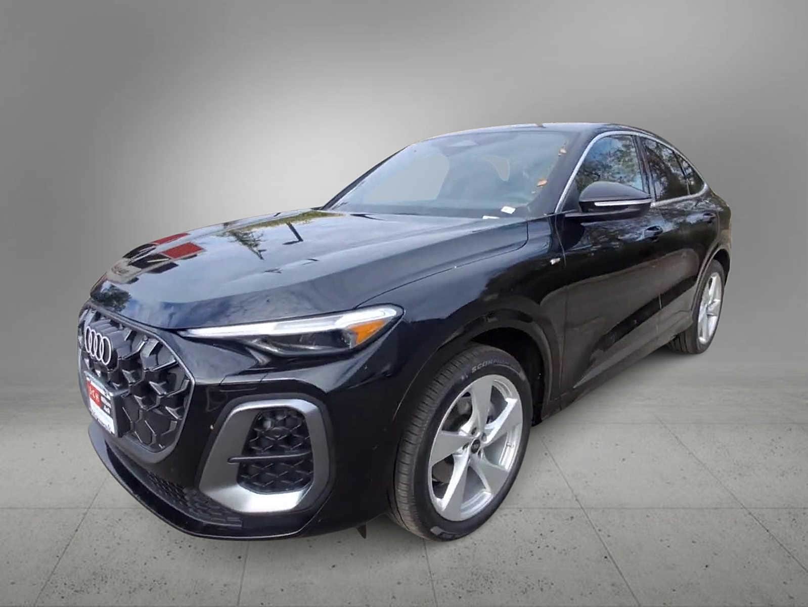 Thumbnail: 2025 Audi Q5 - 4