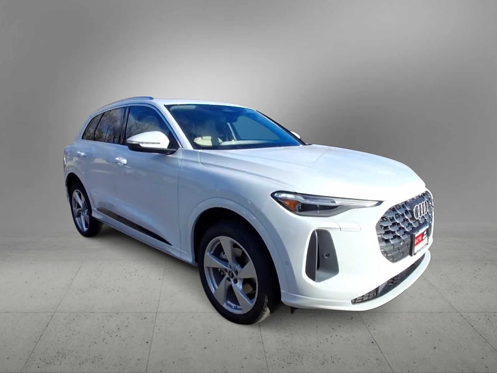 Thumbnail: 2025 Audi Q5 - 2