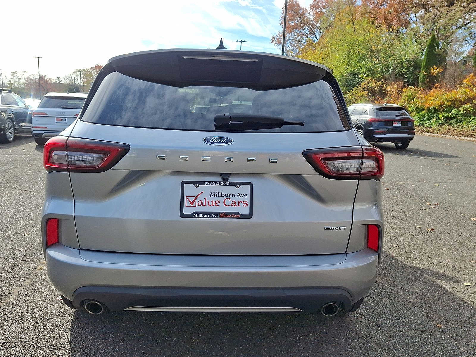 Thumbnail: 2023 Ford Escape - 21