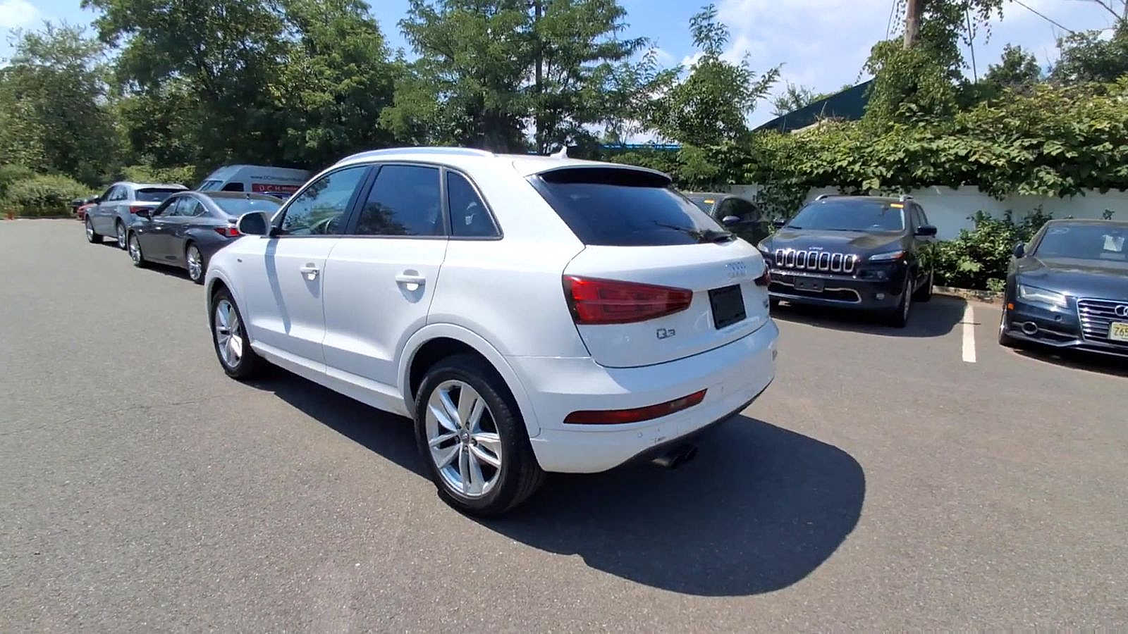 Thumbnail: 2018 Audi Q3 - 6