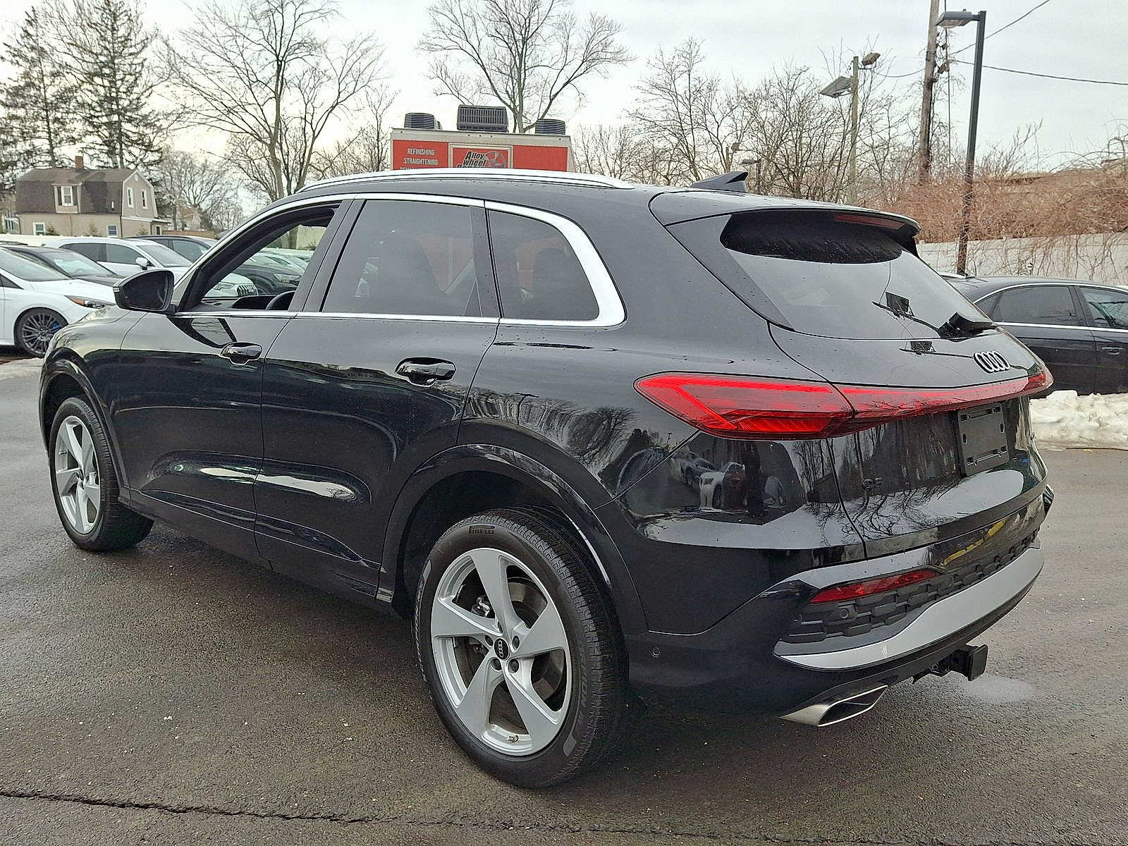 Thumbnail: 2025 Audi Q5 - 20