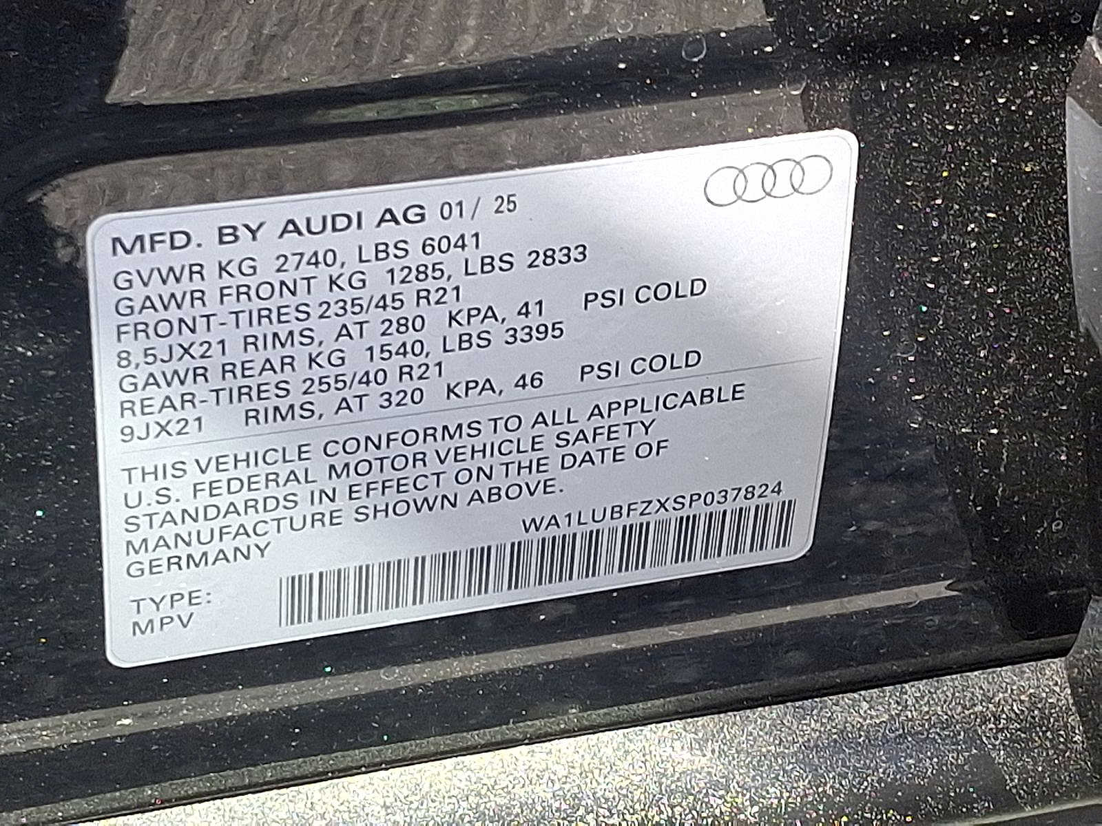 Thumbnail: 2025 Audi Q4 e-tron - 16