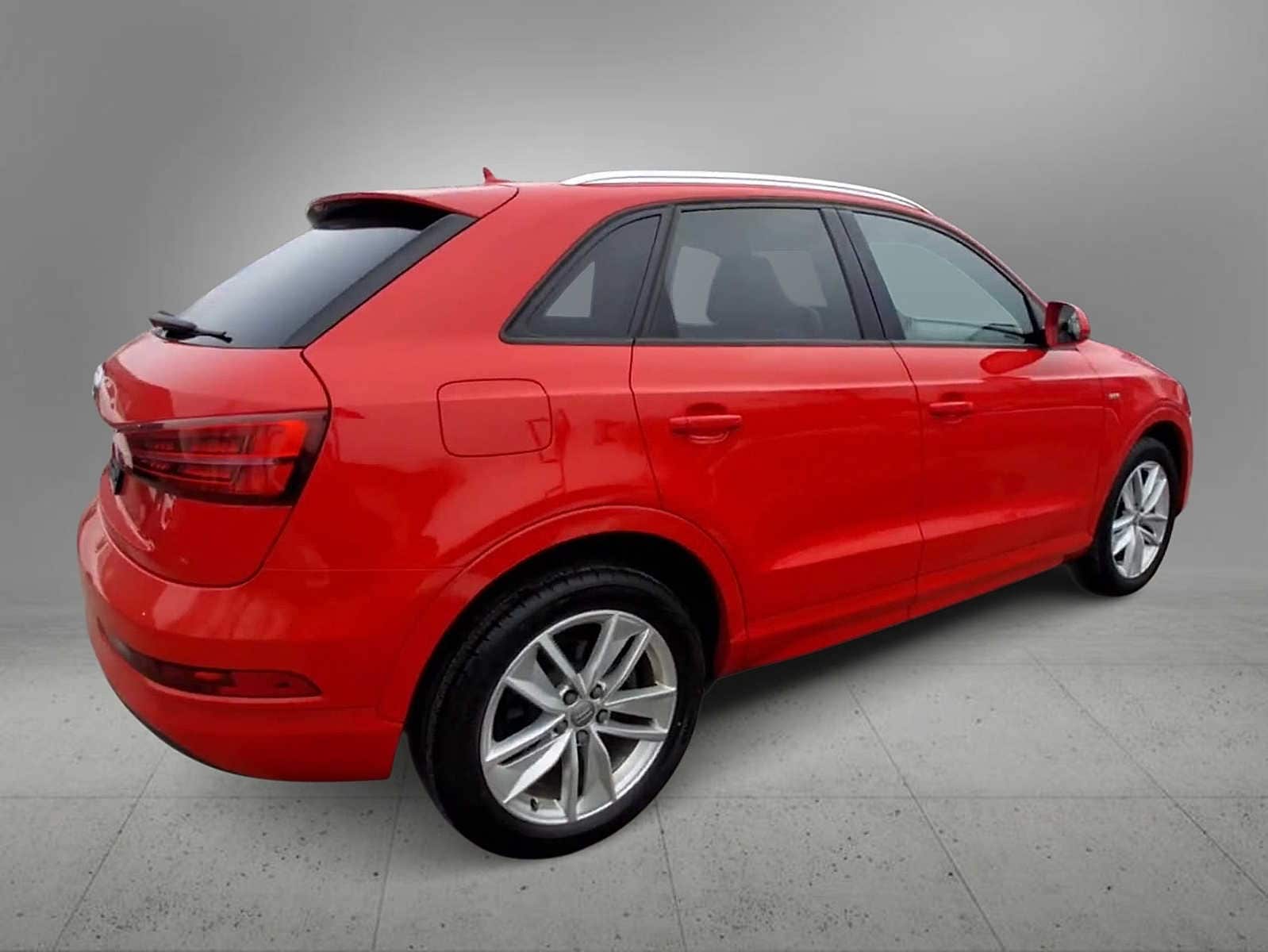 Thumbnail: 2018 Audi Q3 - 8