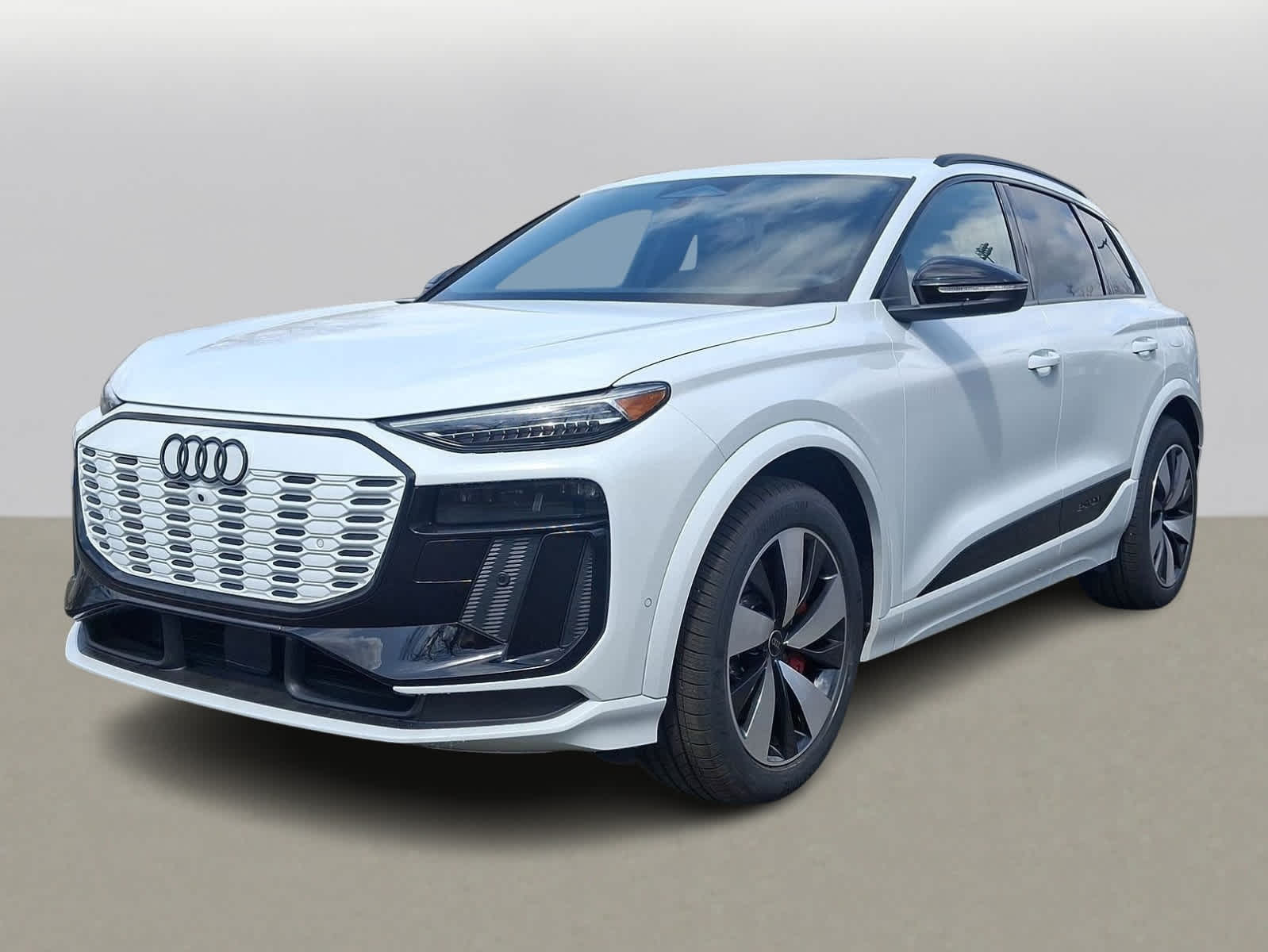 2025 Audi SQ6 e-tron Premium Plus -
                  Maplewood, NJ