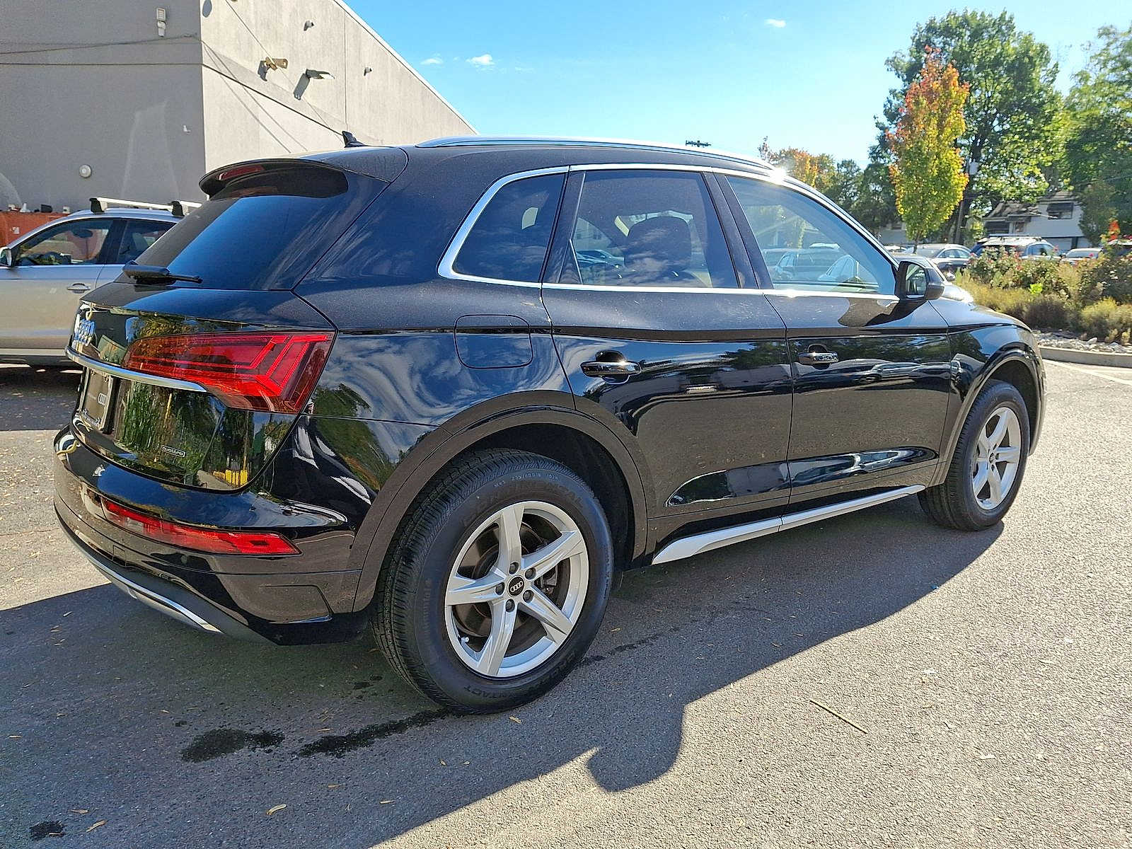 Thumbnail: 2023 Audi Q5 - 22