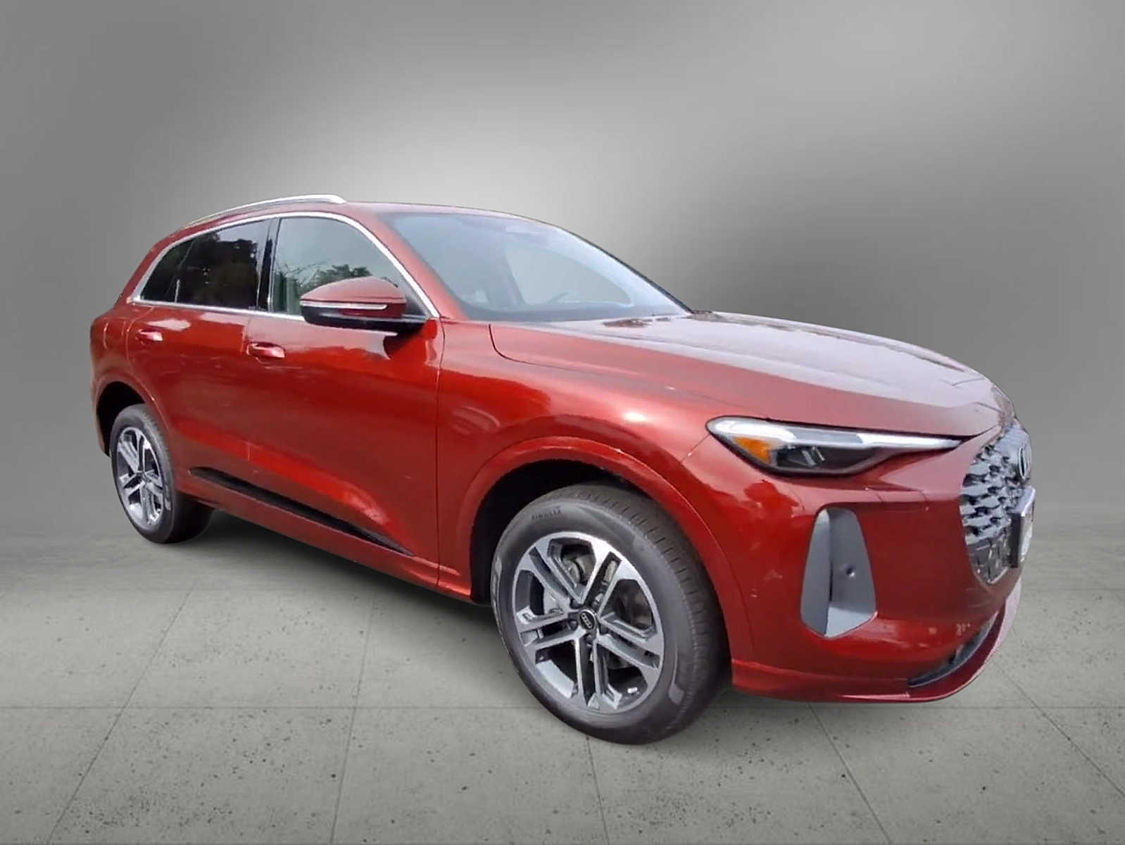 Thumbnail: 2025 Audi Q5 - 2