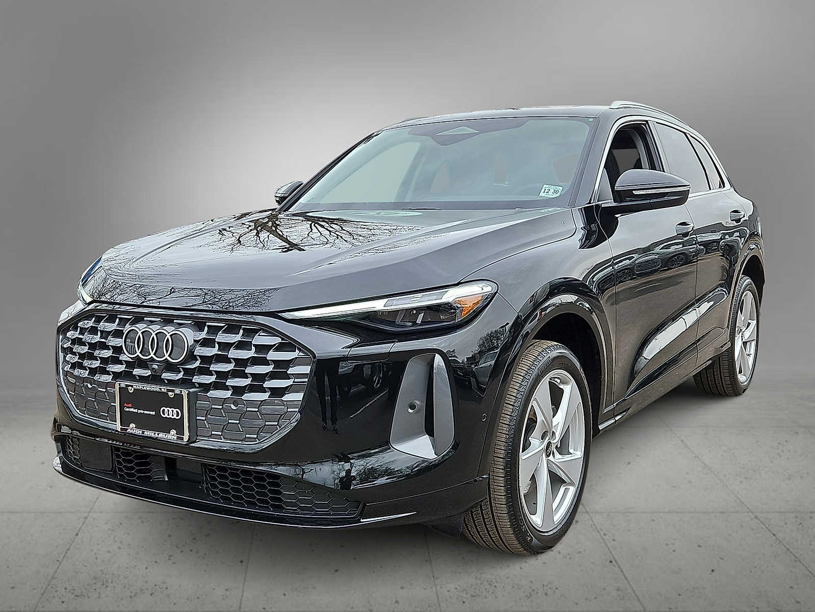 Thumbnail: 2025 Audi Q5 - 1