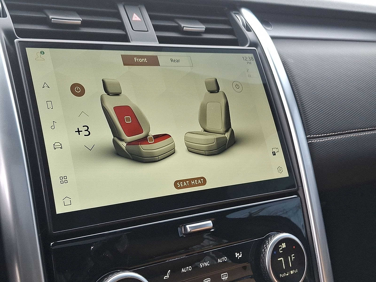 Thumbnail: 2024 Land Rover Discovery - 19