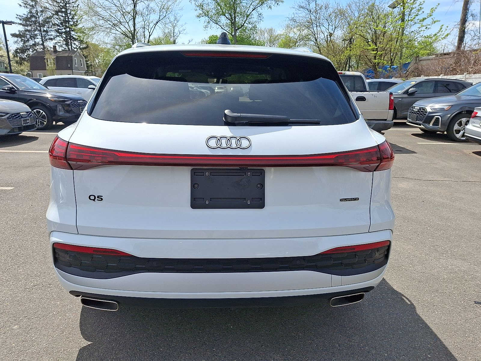 Thumbnail: 2025 Audi Q5 - 23