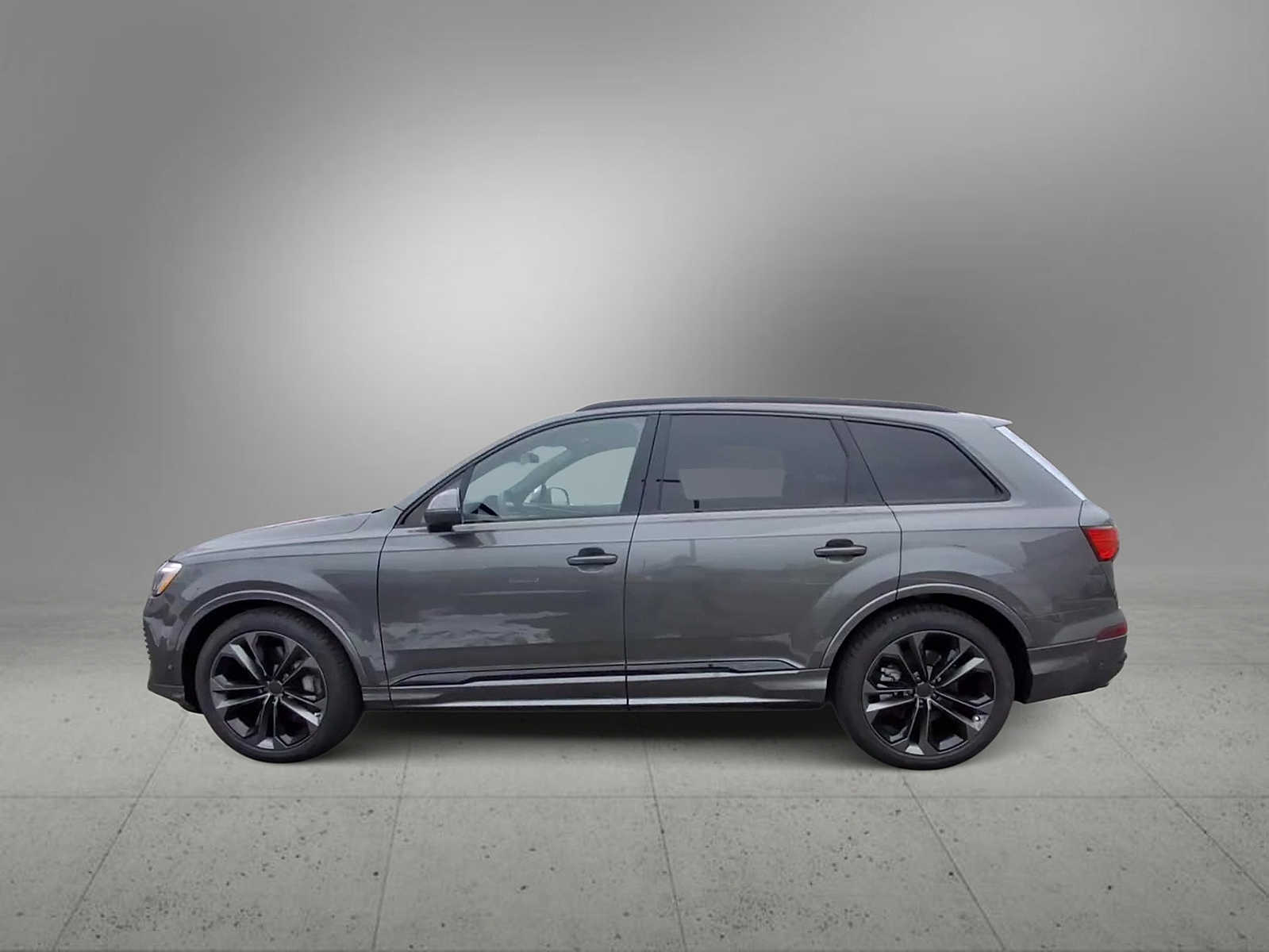 Thumbnail: 2026 Audi Q7 - 5