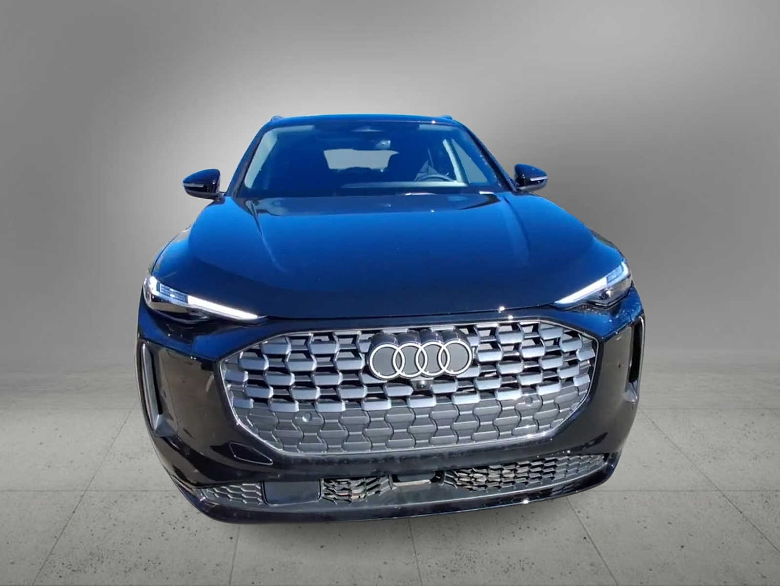 Thumbnail: 2025 Audi Q5 - 3