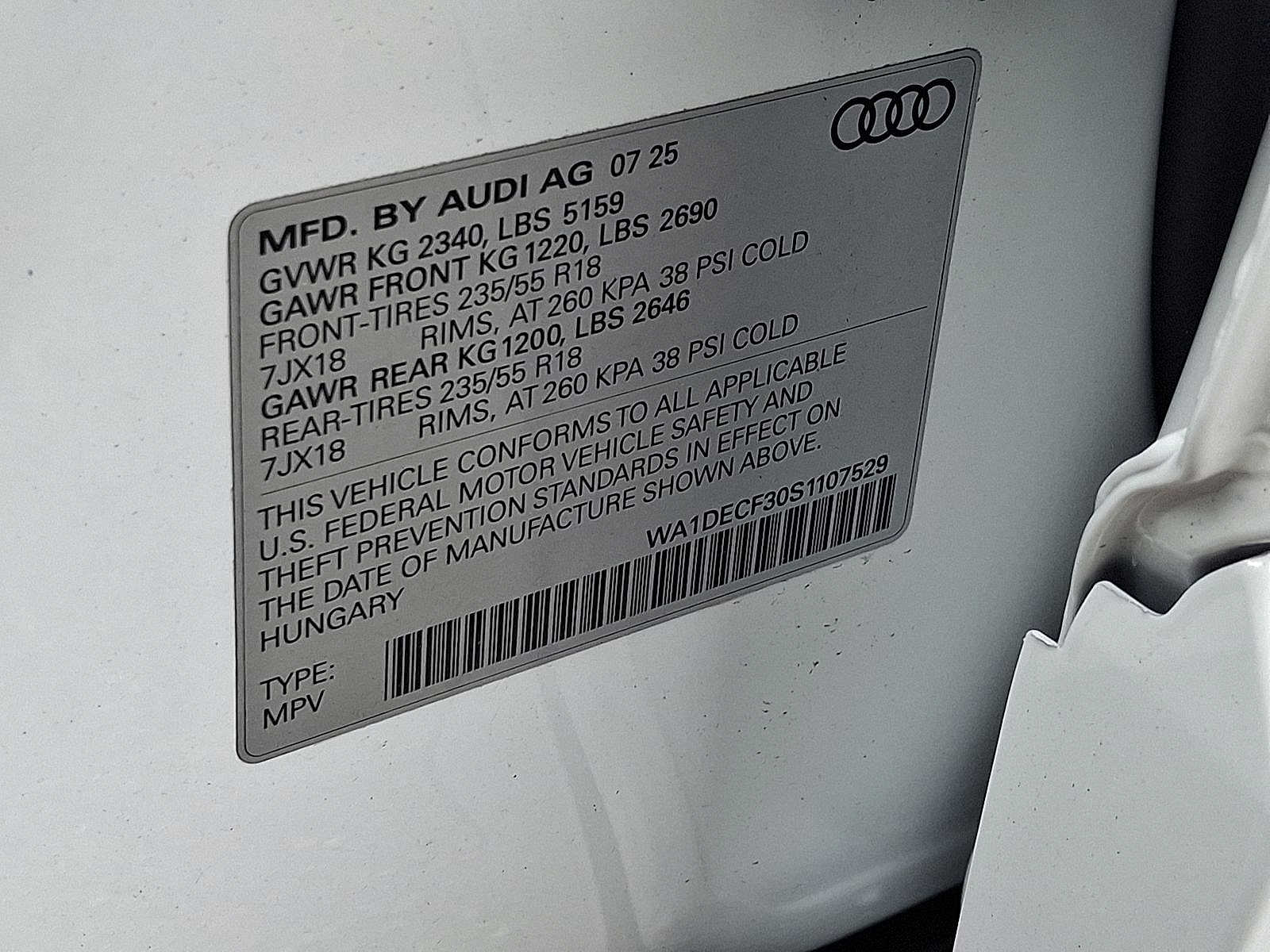 Thumbnail: 2025 Audi Q3 - 16