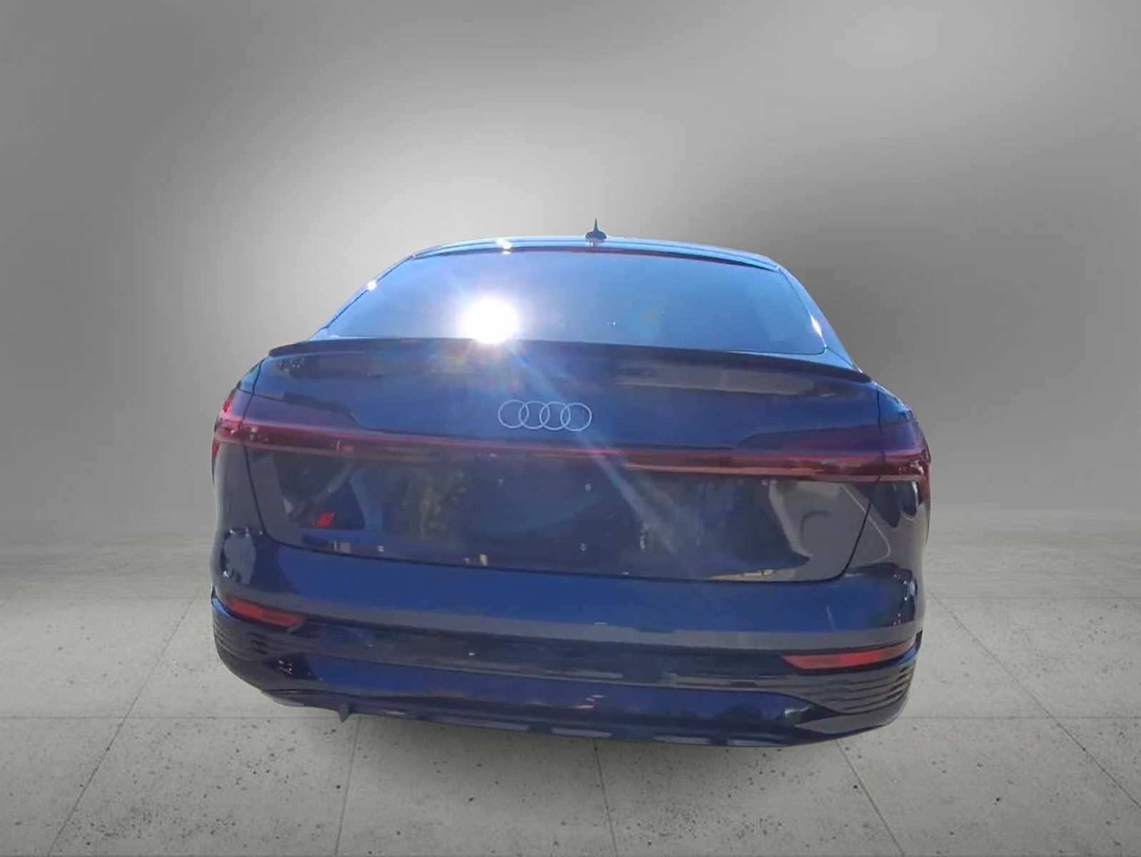 2024 Audi Q8 E-tron line Premium Plus photo 2