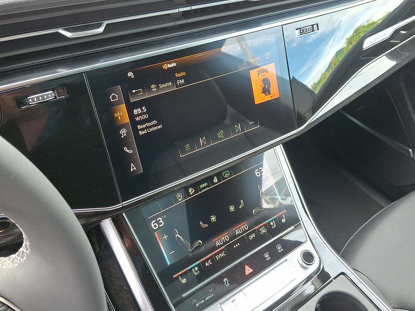 Thumbnail: 2026 Audi Q8 - 14