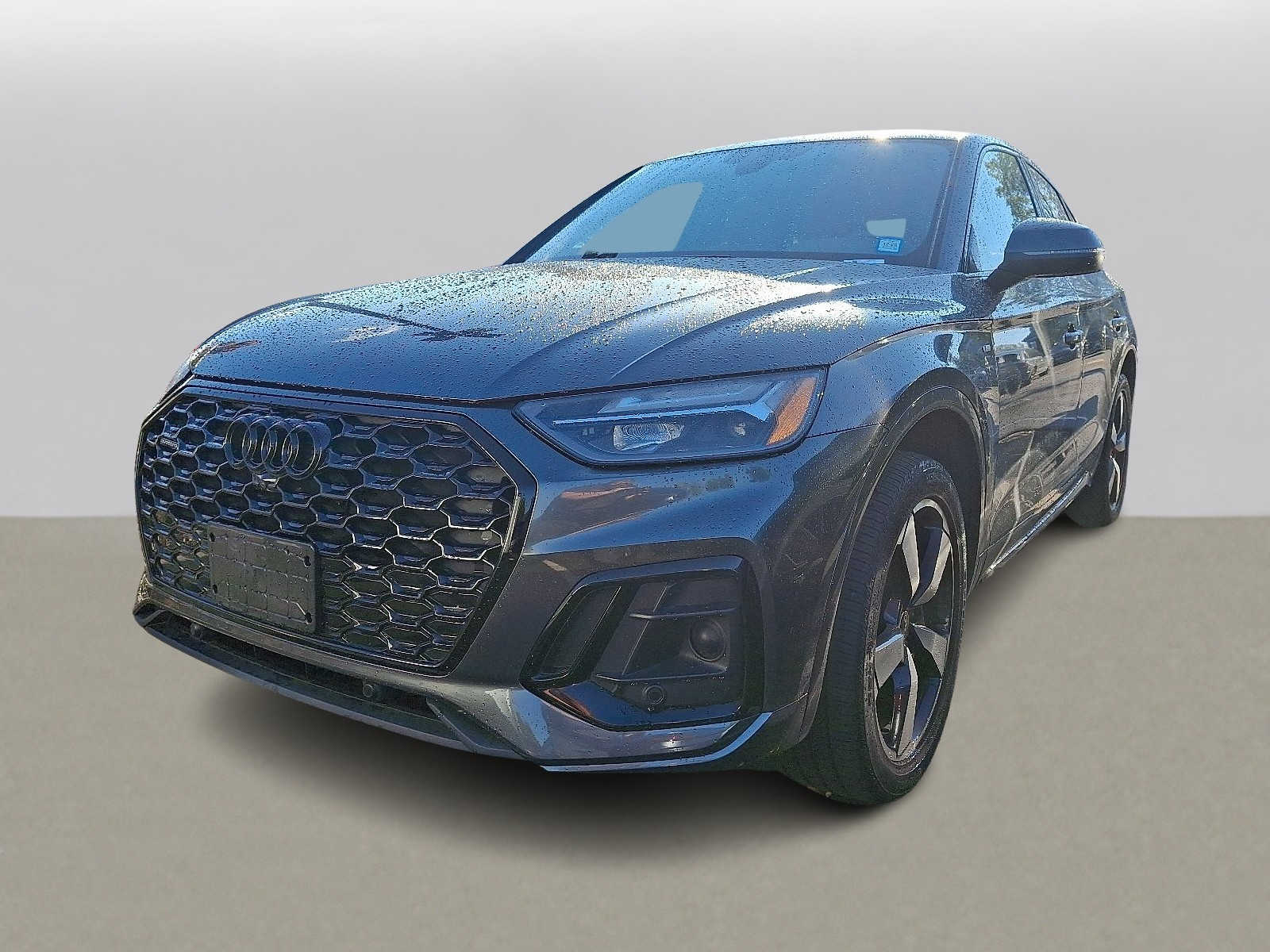 Thumbnail: 2023 Audi Q5 - 1