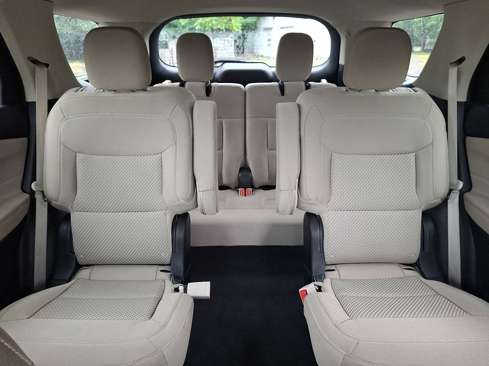 Thumbnail: 2022 Ford Explorer - 13