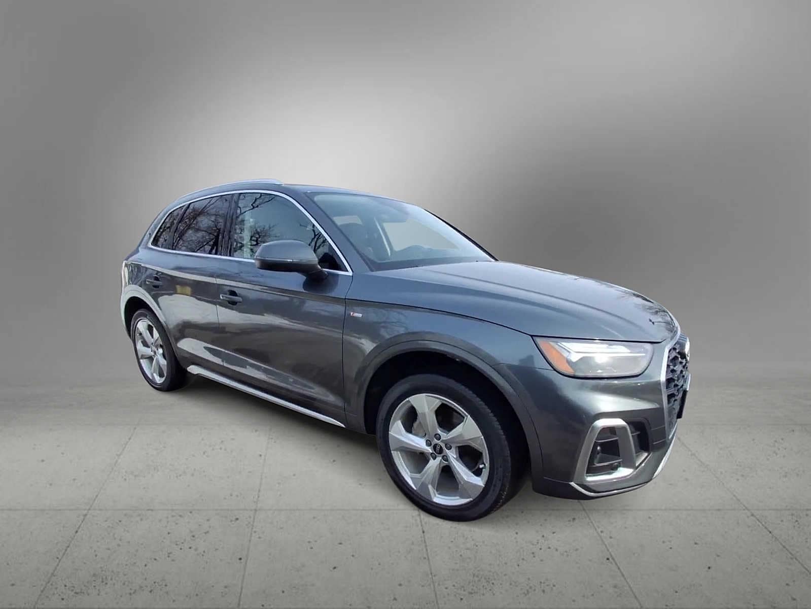 Thumbnail: 2023 Audi Q5 - 2