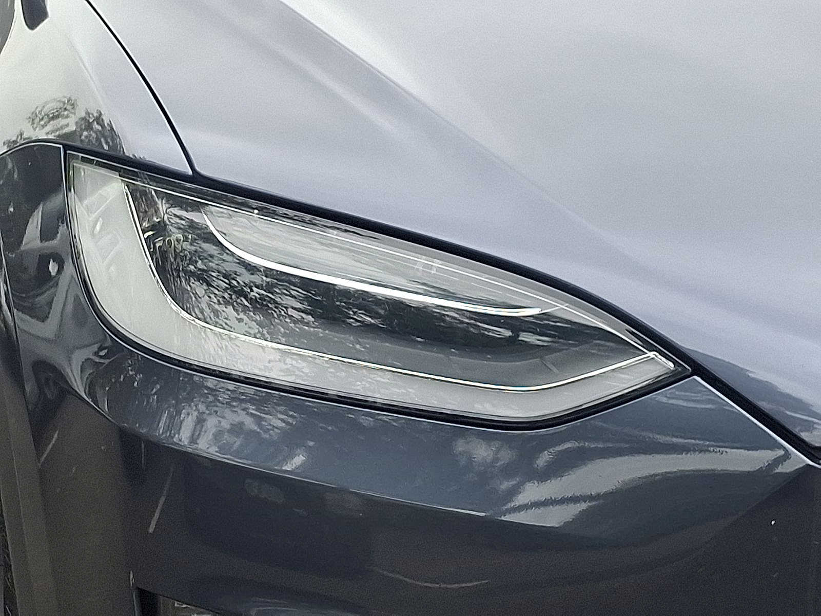 Thumbnail: 2023 Tesla Model X - 28