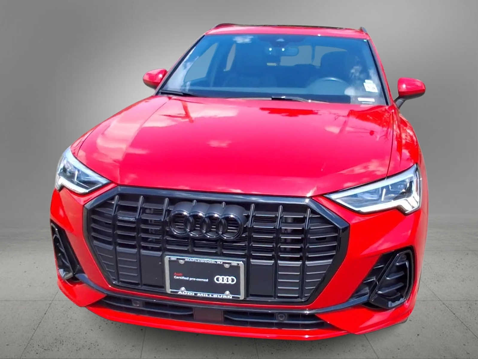Thumbnail: 2024 Audi Q3 - 3
